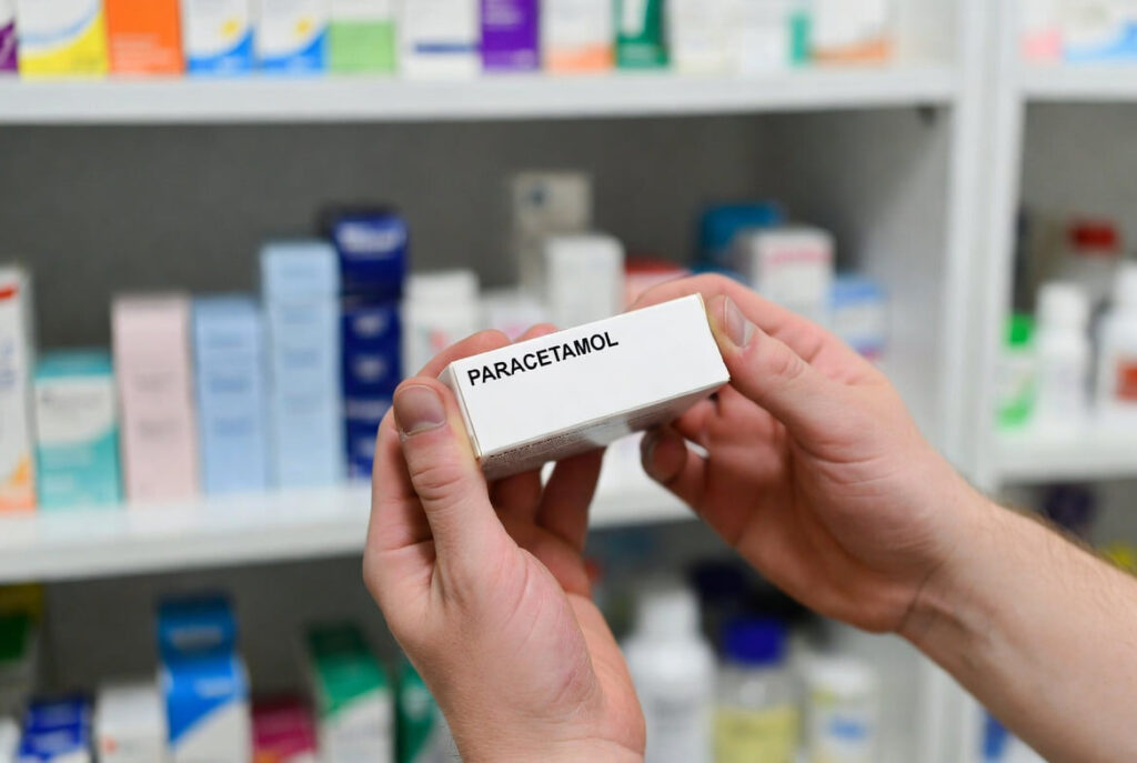 Paracetamolo e adolescenti: perché il danno al fegato può arrivare anche senza sintomi per 24 ore