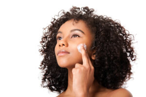 Vuoi la pelle perfetta? Conosci i ‘poteri’ del retinolo? Scoprili qui